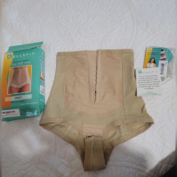 Bellefit postpartum corset - Picture 1 of 5